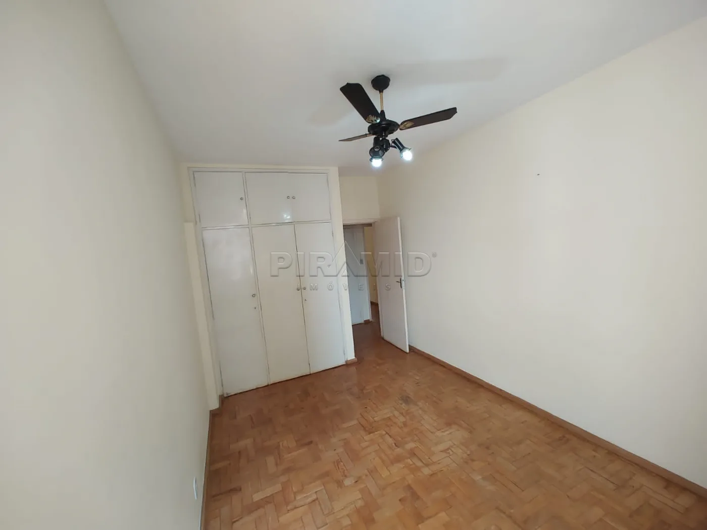 Comprar Apartamento / Padr&atilde;o em Ribeir&atilde;o Preto R$ 350.000,00 - Foto 13