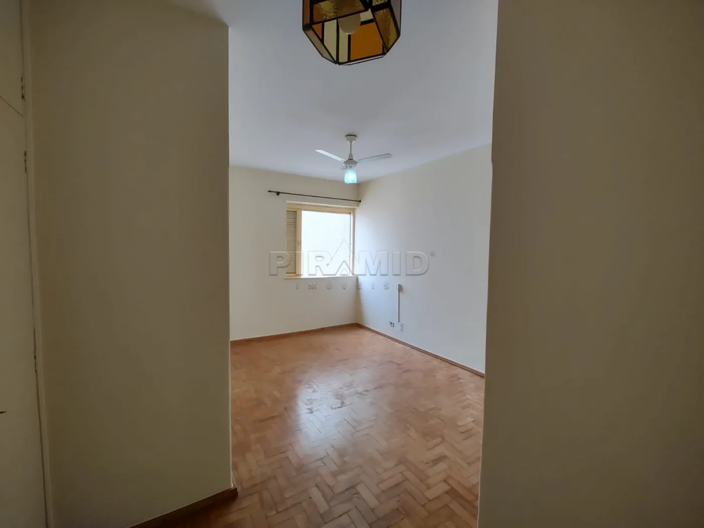 Comprar Apartamento / Padr&atilde;o em Ribeir&atilde;o Preto R$ 350.000,00 - Foto 14