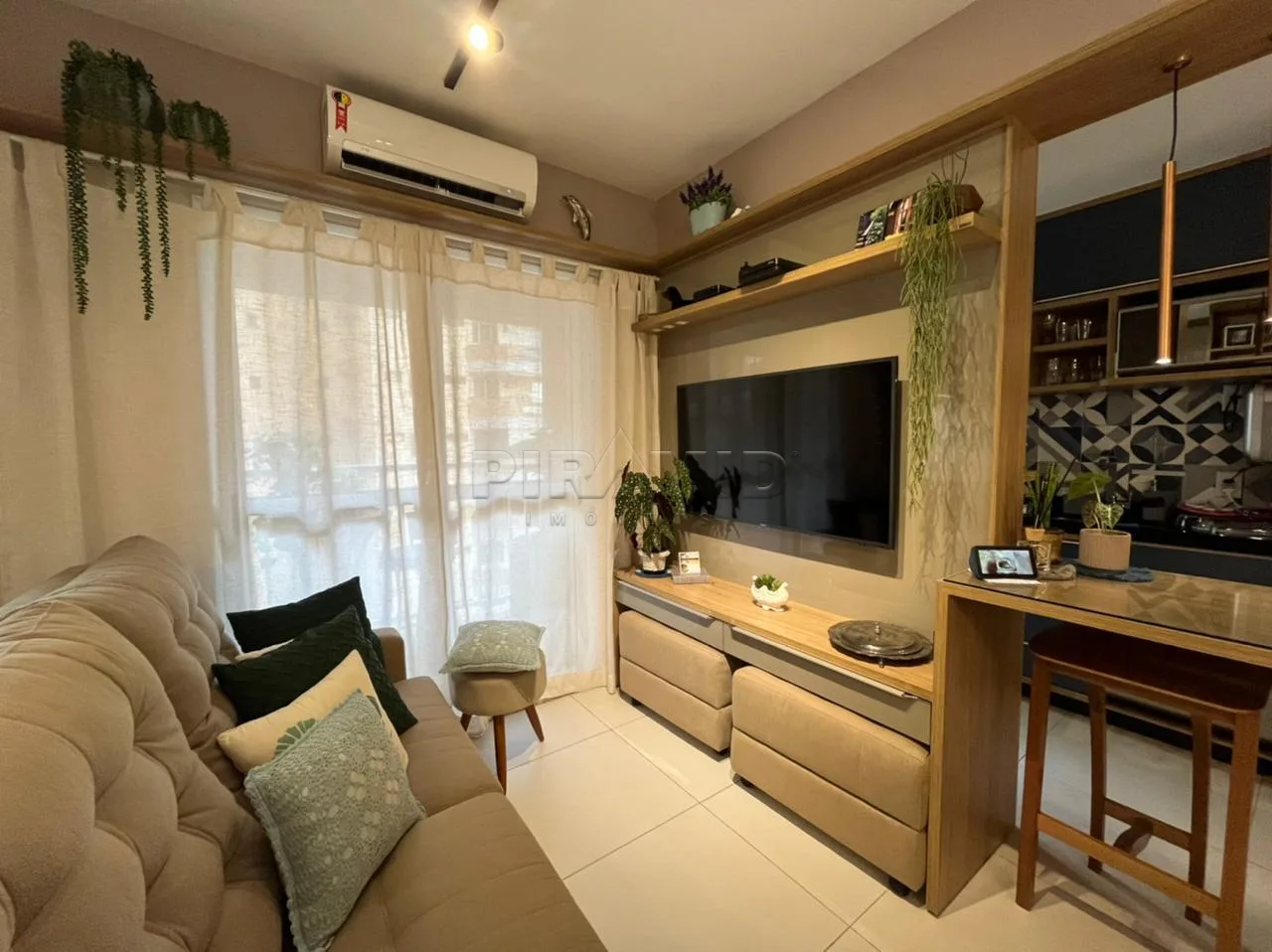 Comprar Apartamento / Padr&atilde;o em Ribeir&atilde;o Preto R$ 450.000,00 - Foto 3