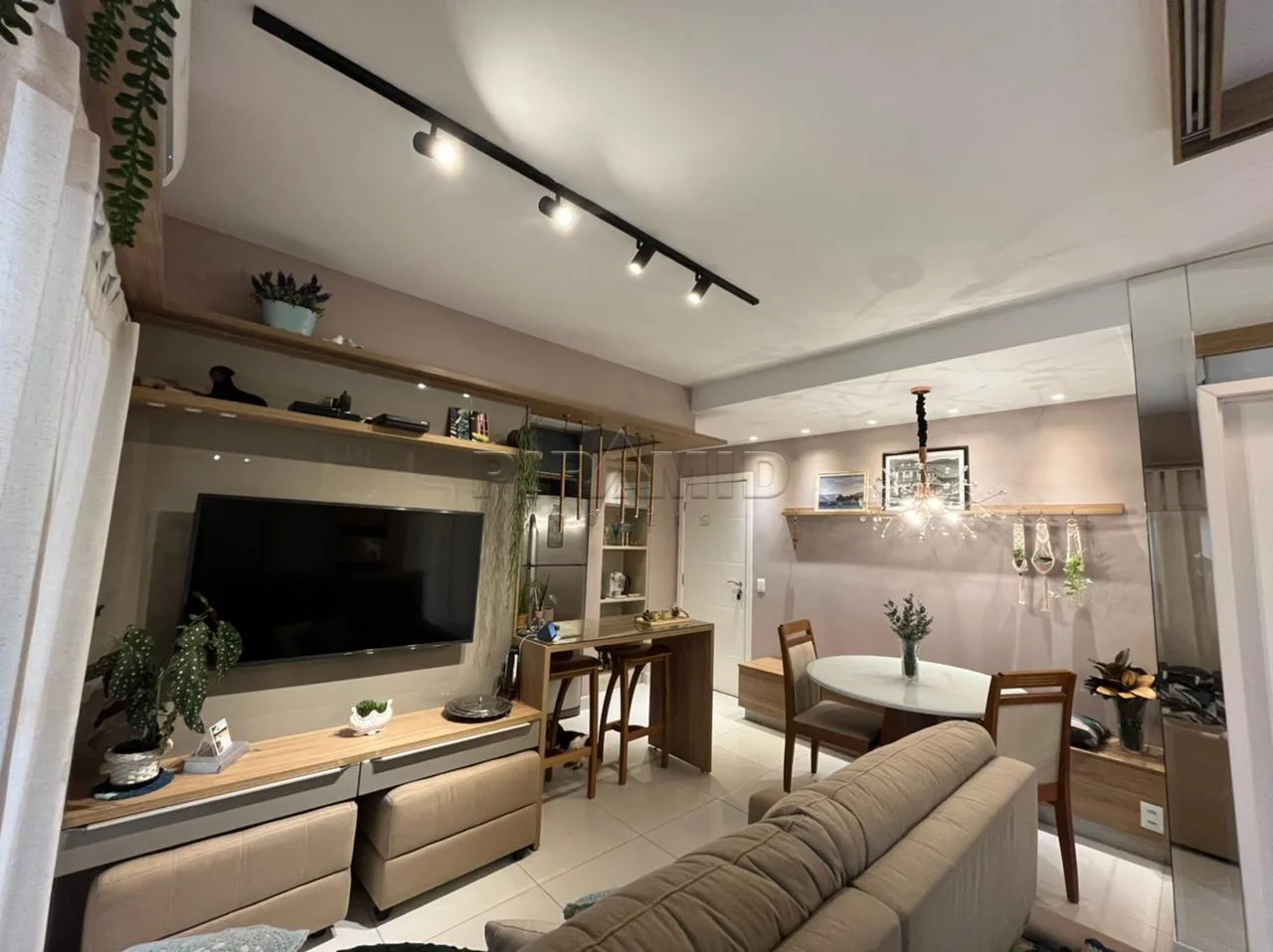 Comprar Apartamento / Padr&atilde;o em Ribeir&atilde;o Preto R$ 450.000,00 - Foto 4