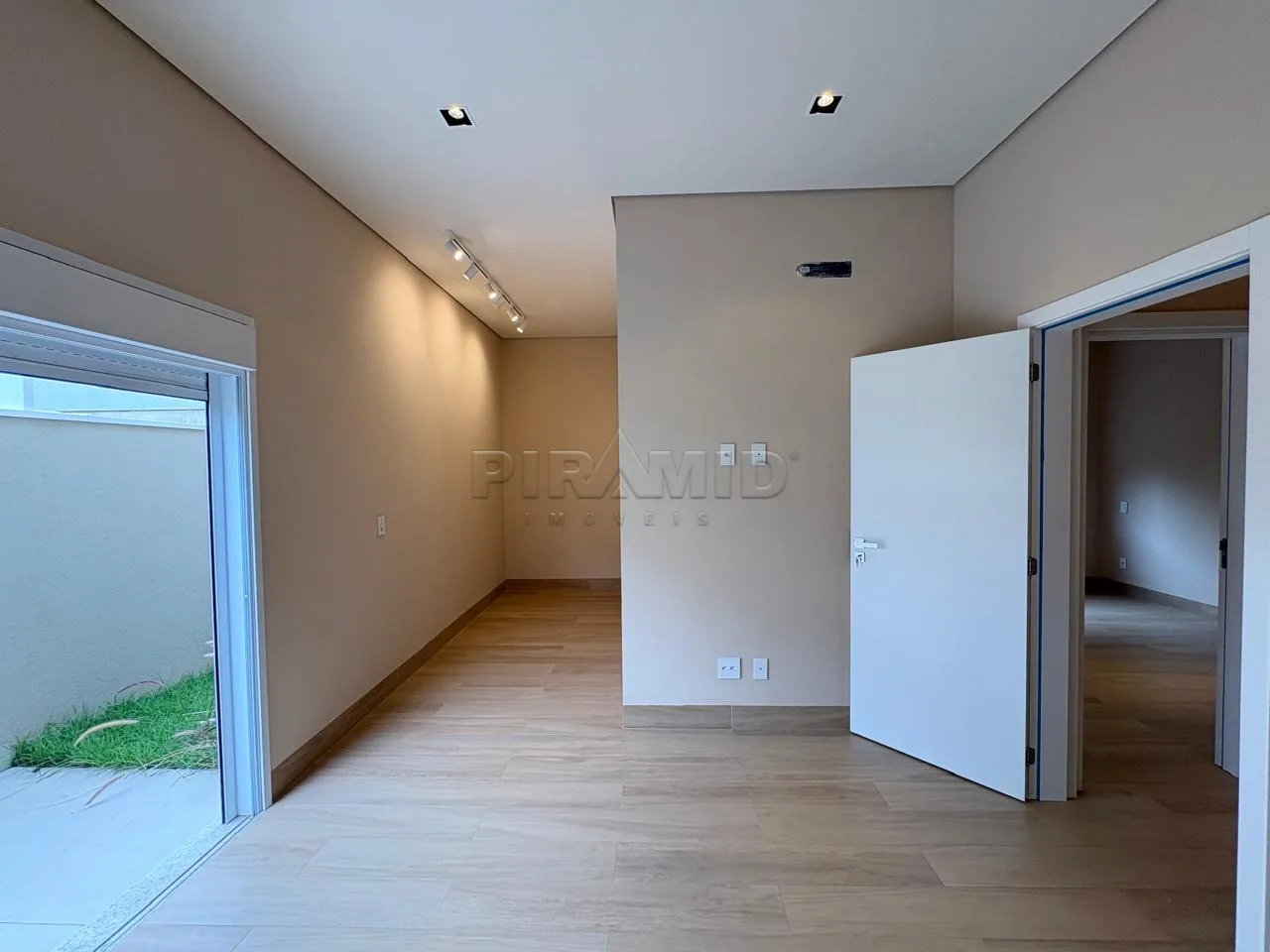 Comprar Casa / Condom&iacute;nio em Ribeir&atilde;o Preto R$ 1.390.000,00 - Foto 18