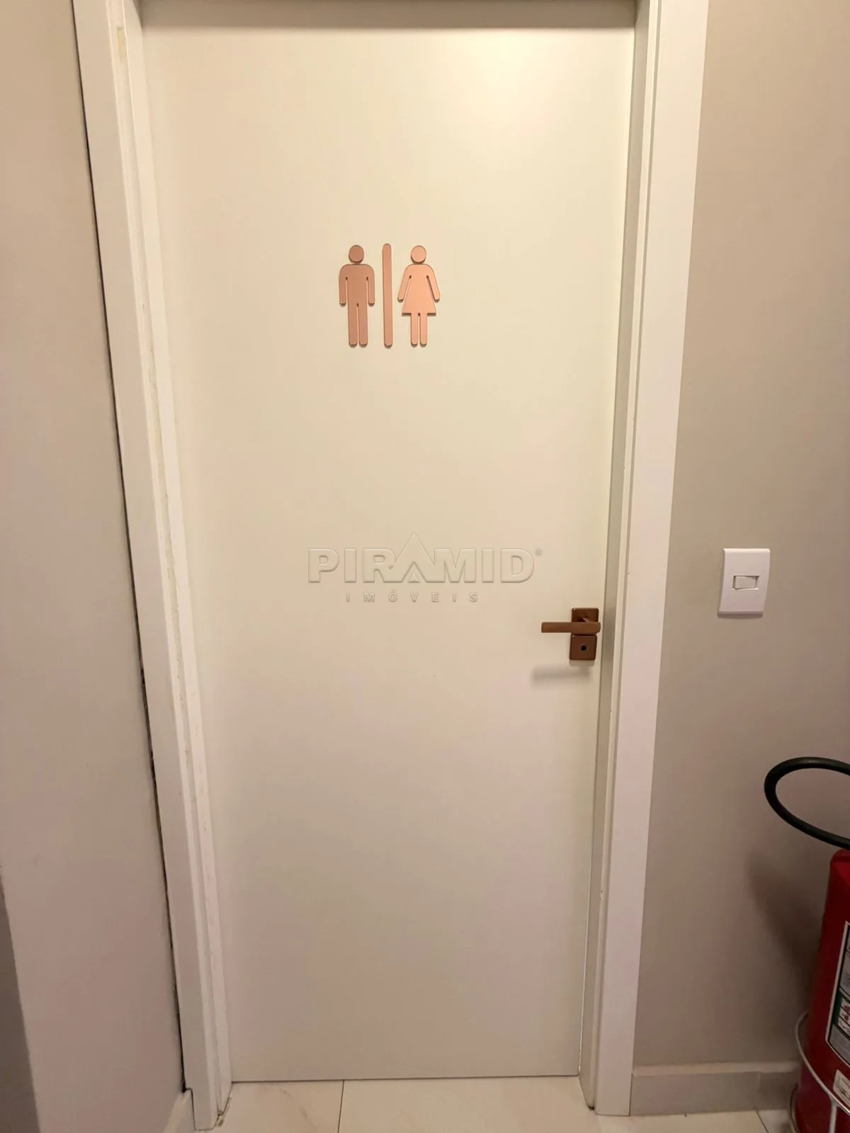 Alugar Comercial / Sal&atilde;o em Ribeir&atilde;o Preto R$ 3.500,00 - Foto 9