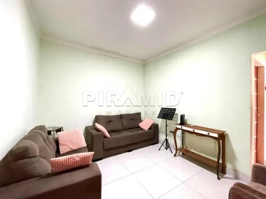 Comprar Casa / Padr&atilde;o em Ribeir&atilde;o Preto R$ 440.000,00 - Foto 3