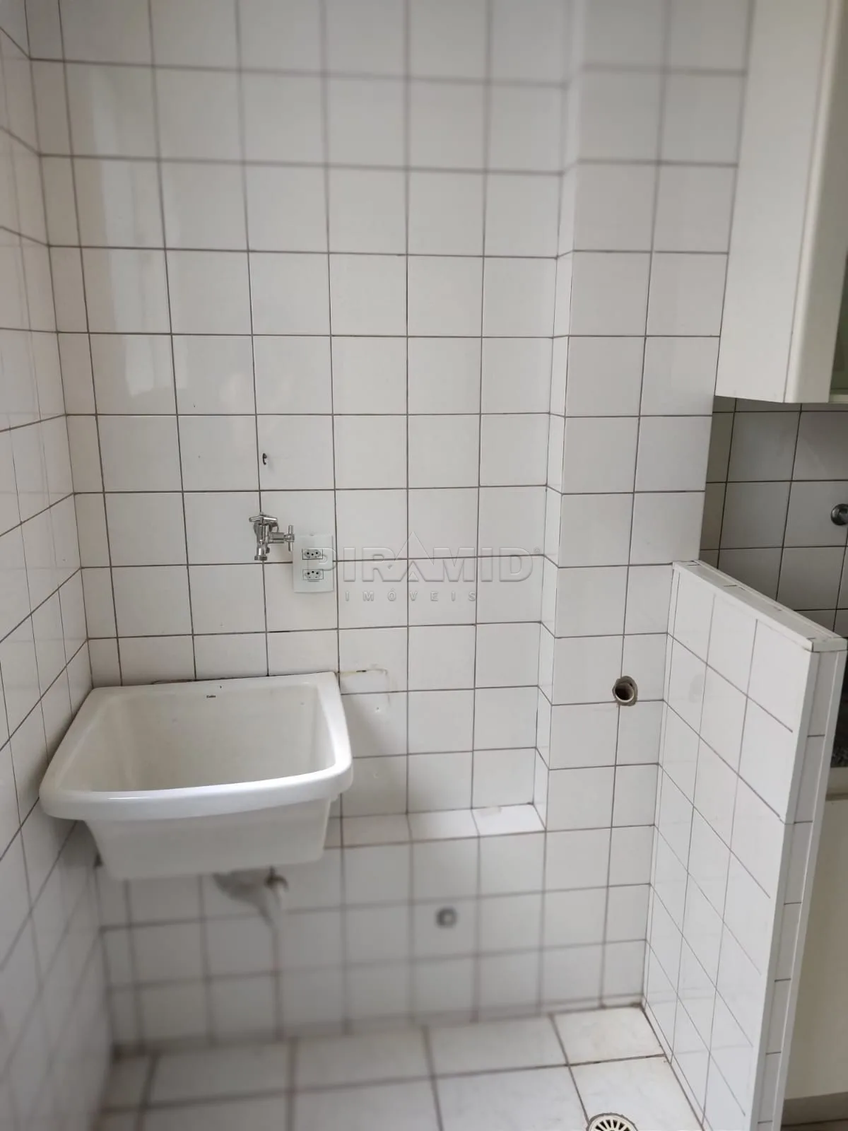 Alugar Apartamento / Padr&atilde;o em Ribeir&atilde;o Preto R$ 1.500,00 - Foto 8