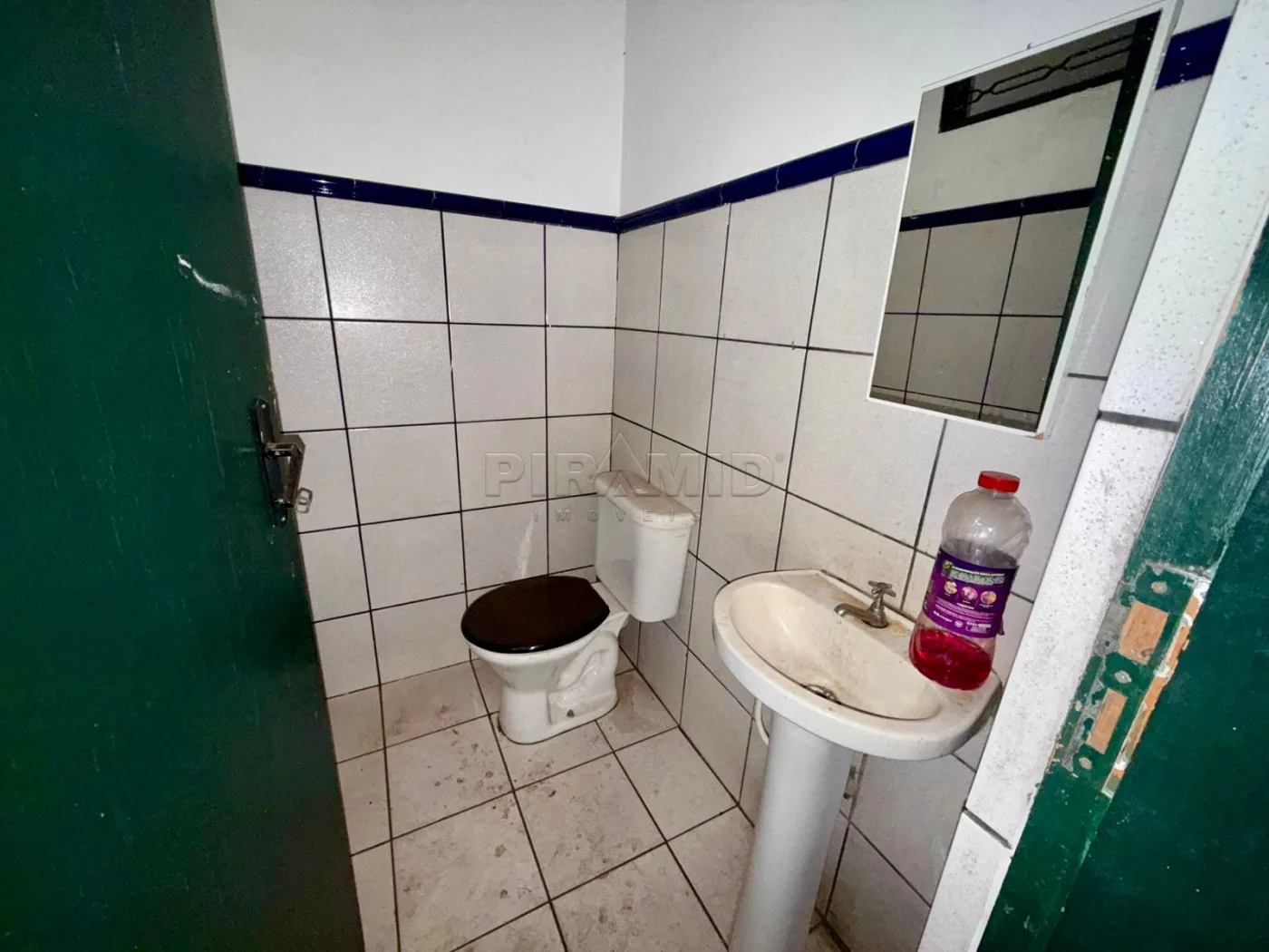 Alugar Comercial / Sal&atilde;o em Ribeir&atilde;o Preto R$ 2.550,00 - Foto 5
