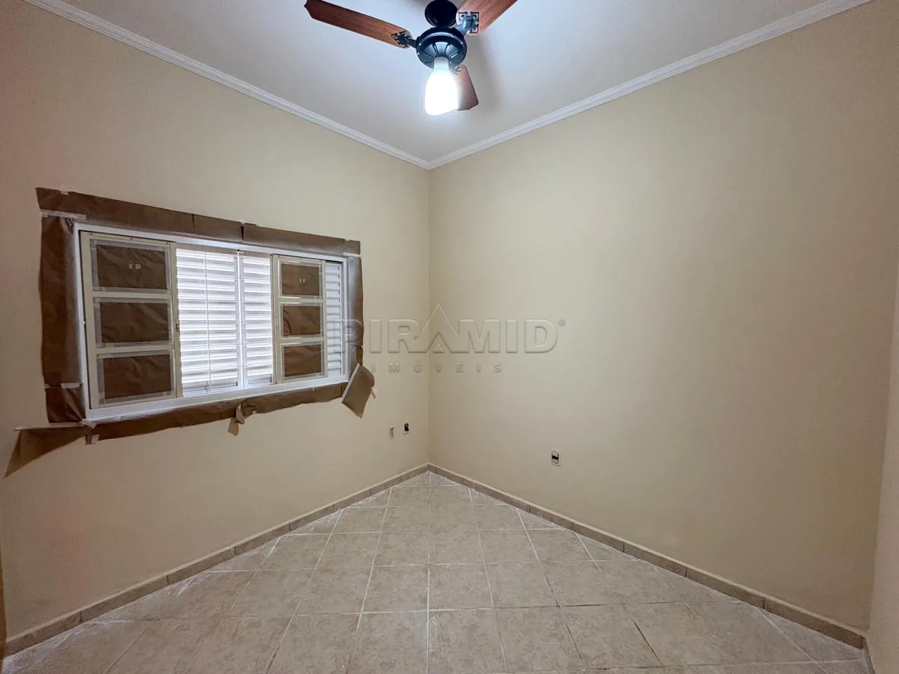 Alugar Casa / Padr&atilde;o em Ribeir&atilde;o Preto R$ 2.200,00 - Foto 14