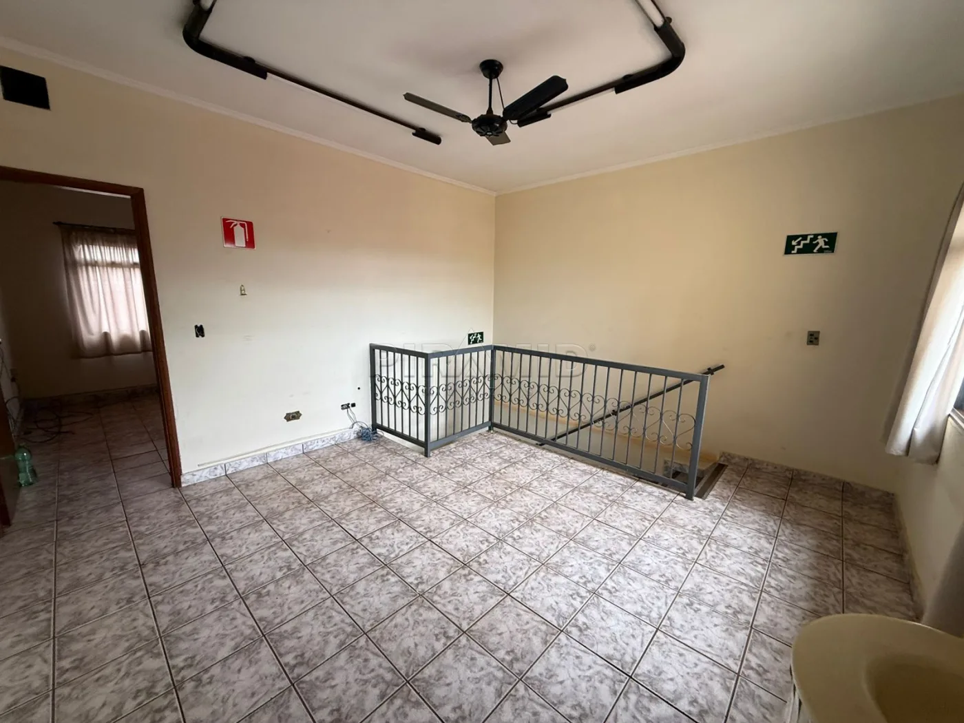 Alugar Comercial / Casa em Ribeir&atilde;o Preto R$ 3.500,00 - Foto 12