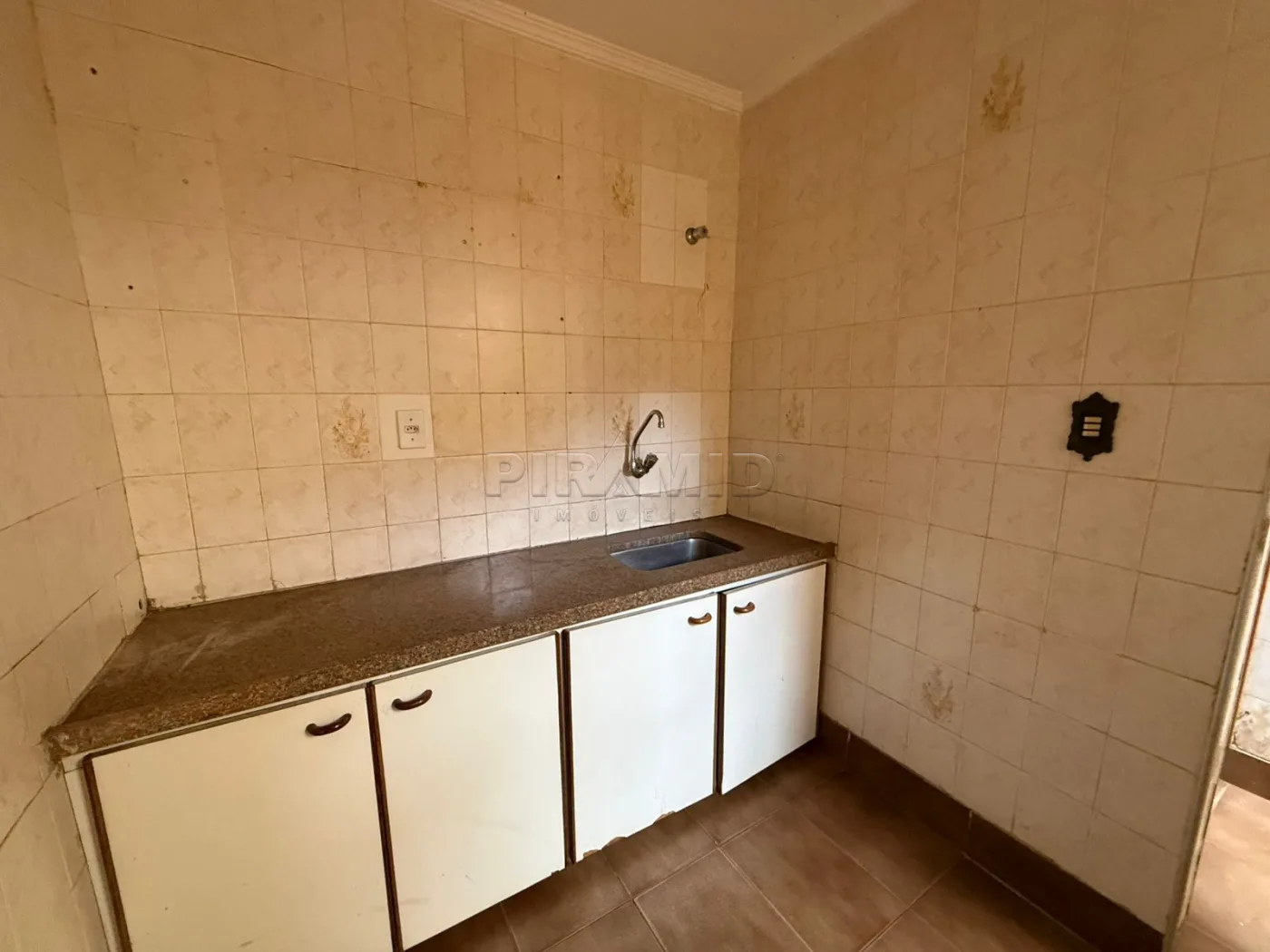 Alugar Comercial / Casa em Ribeir&atilde;o Preto R$ 3.500,00 - Foto 17