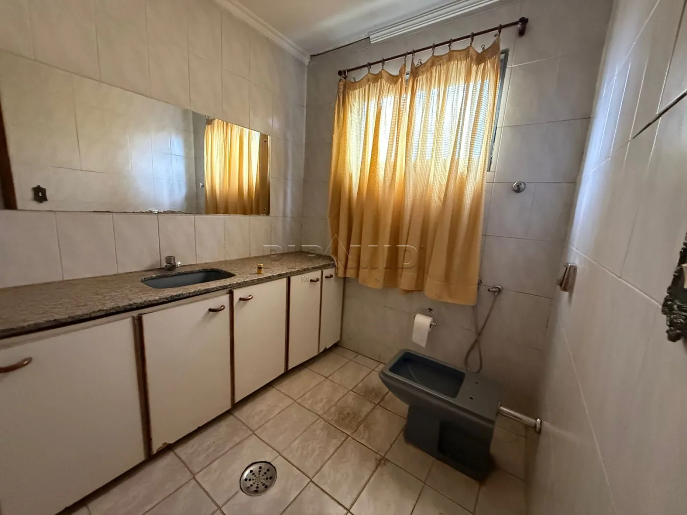 Alugar Comercial / Casa em Ribeir&atilde;o Preto R$ 3.500,00 - Foto 6