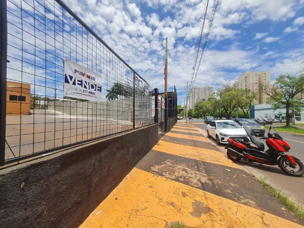 Alugar Comercial / Ponto Comercial em Ribeir&atilde;o Preto R$ 5.500,00 - Foto 1