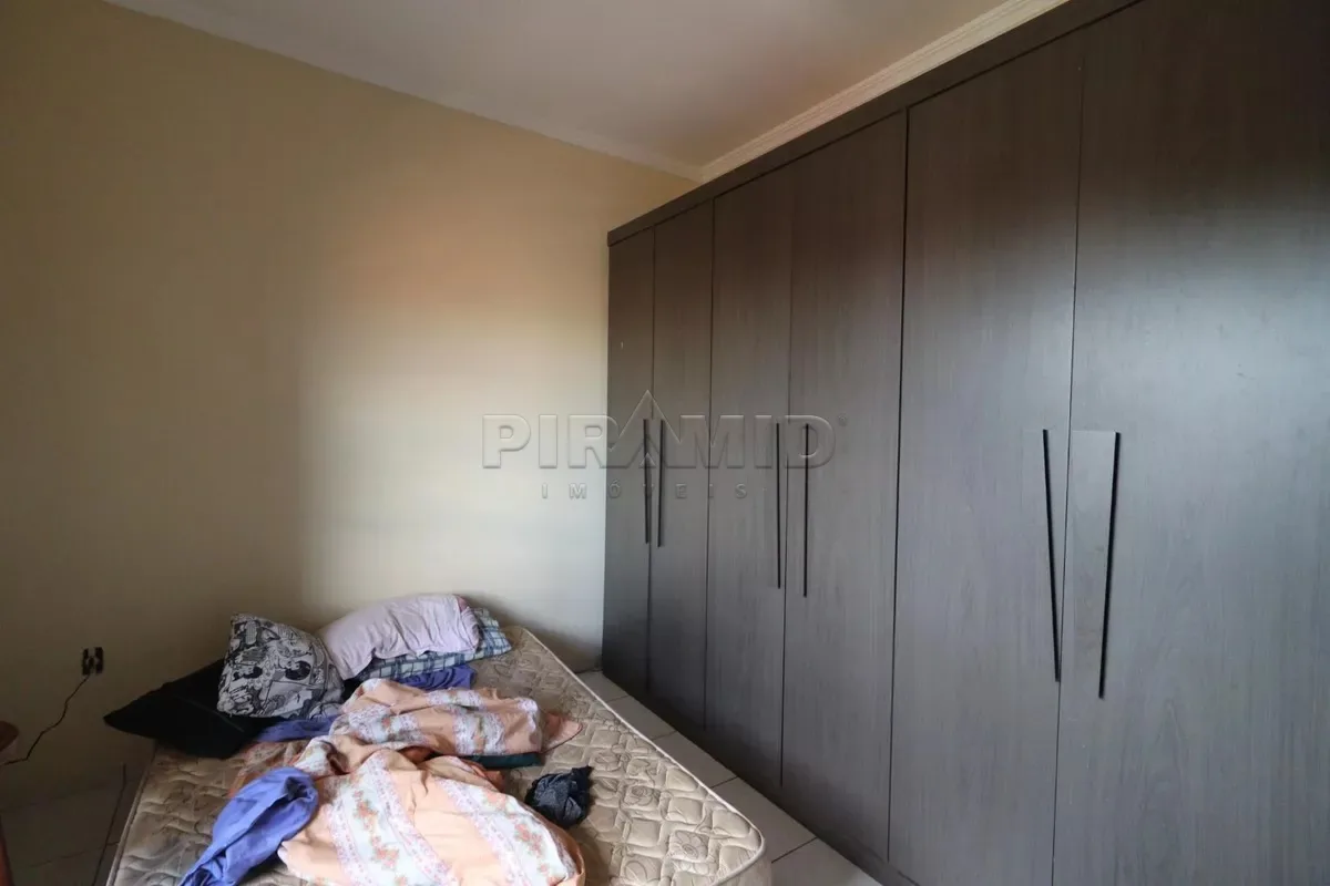 Alugar Casa / Padr&atilde;o em Ribeir&atilde;o Preto R$ 2.900,00 - Foto 9