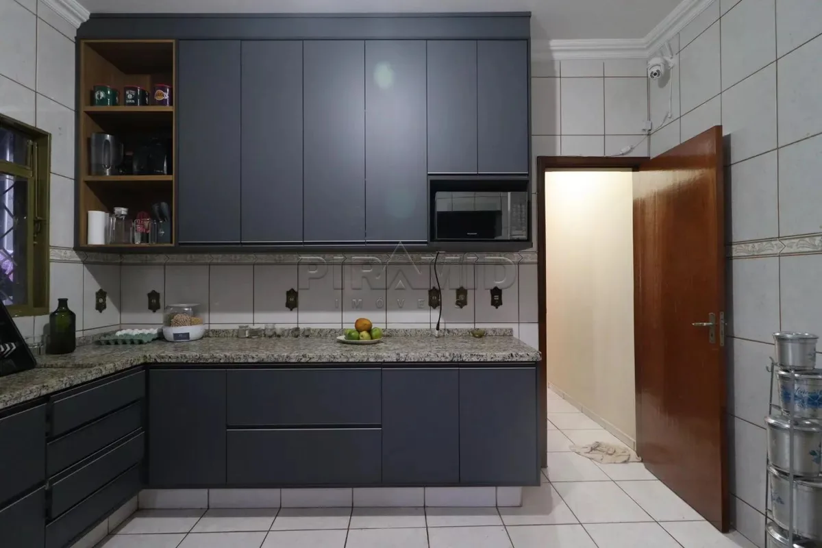 Alugar Casa / Padr&atilde;o em Ribeir&atilde;o Preto R$ 2.900,00 - Foto 16