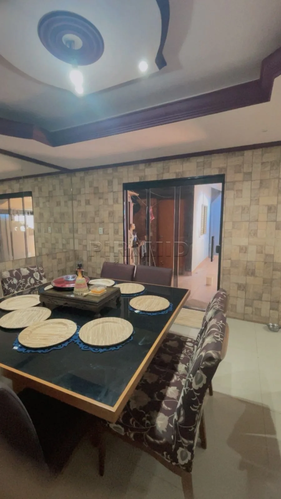 Comprar Casa / Padr&atilde;o em Ribeir&atilde;o Preto R$ 500.000,00 - Foto 3