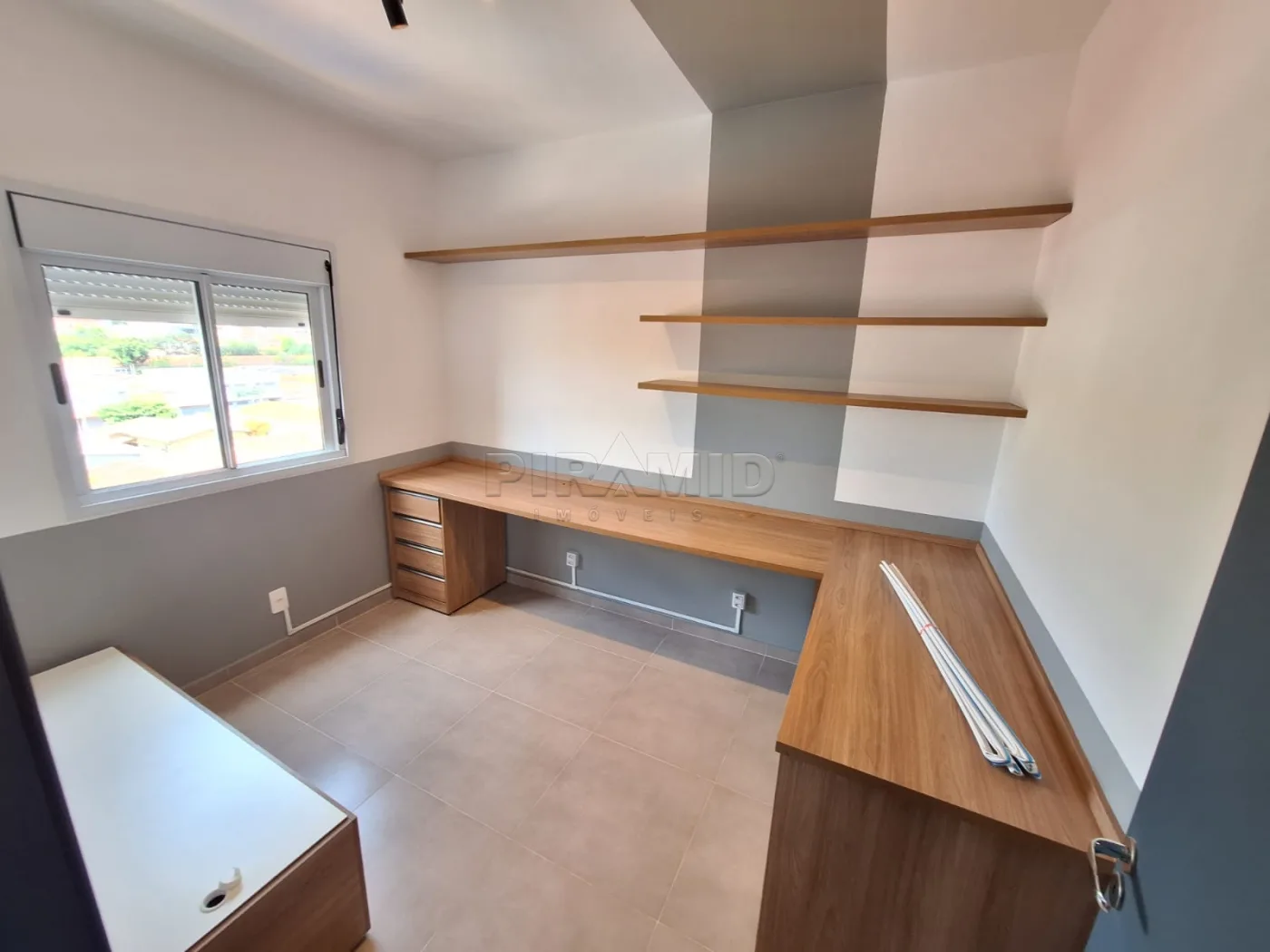 Alugar Apartamento / Padr&atilde;o em Ribeir&atilde;o Preto R$ 1.900,00 - Foto 6