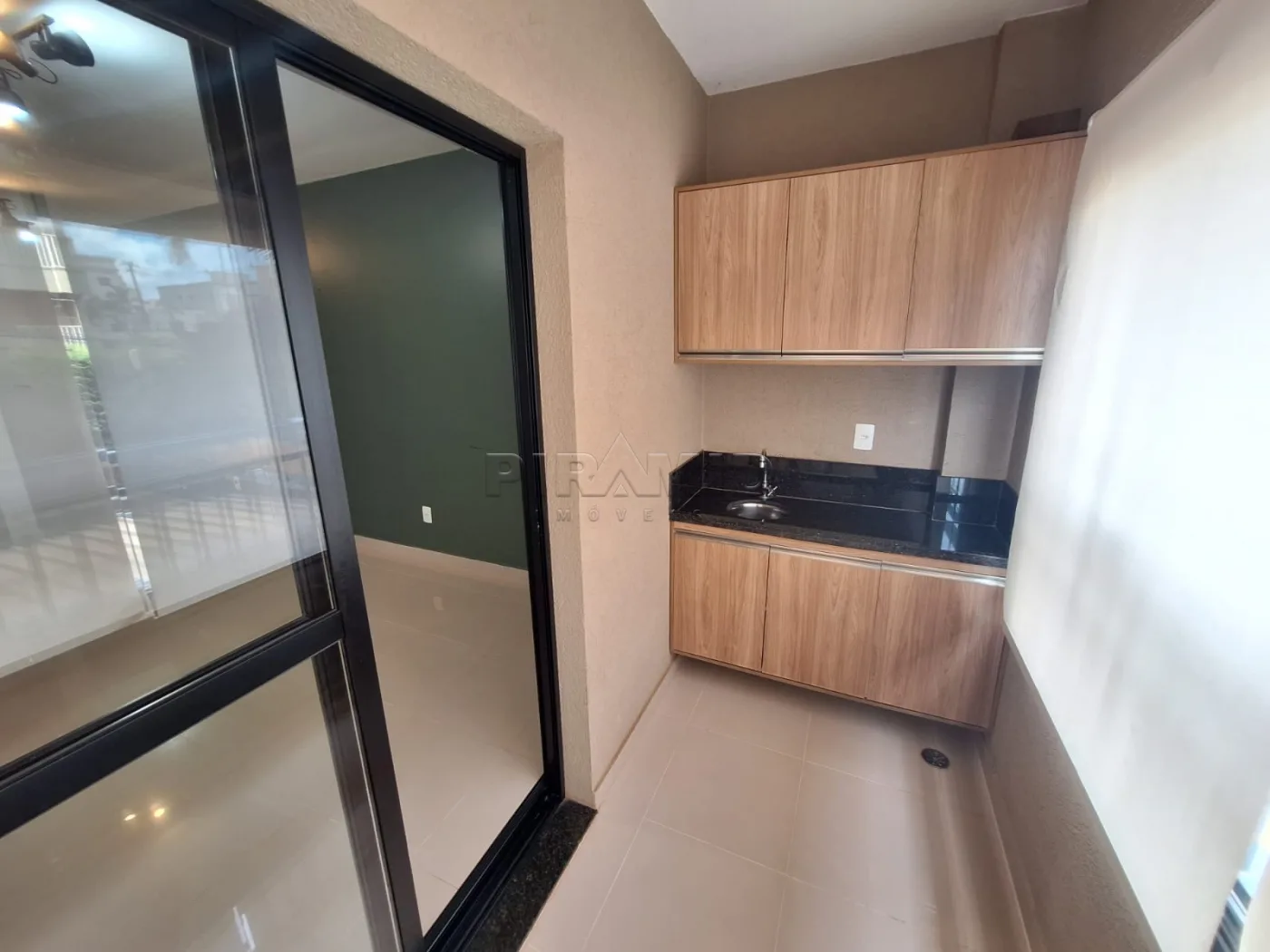 Alugar Apartamento / Padr&atilde;o em Ribeir&atilde;o Preto R$ 2.100,00 - Foto 5