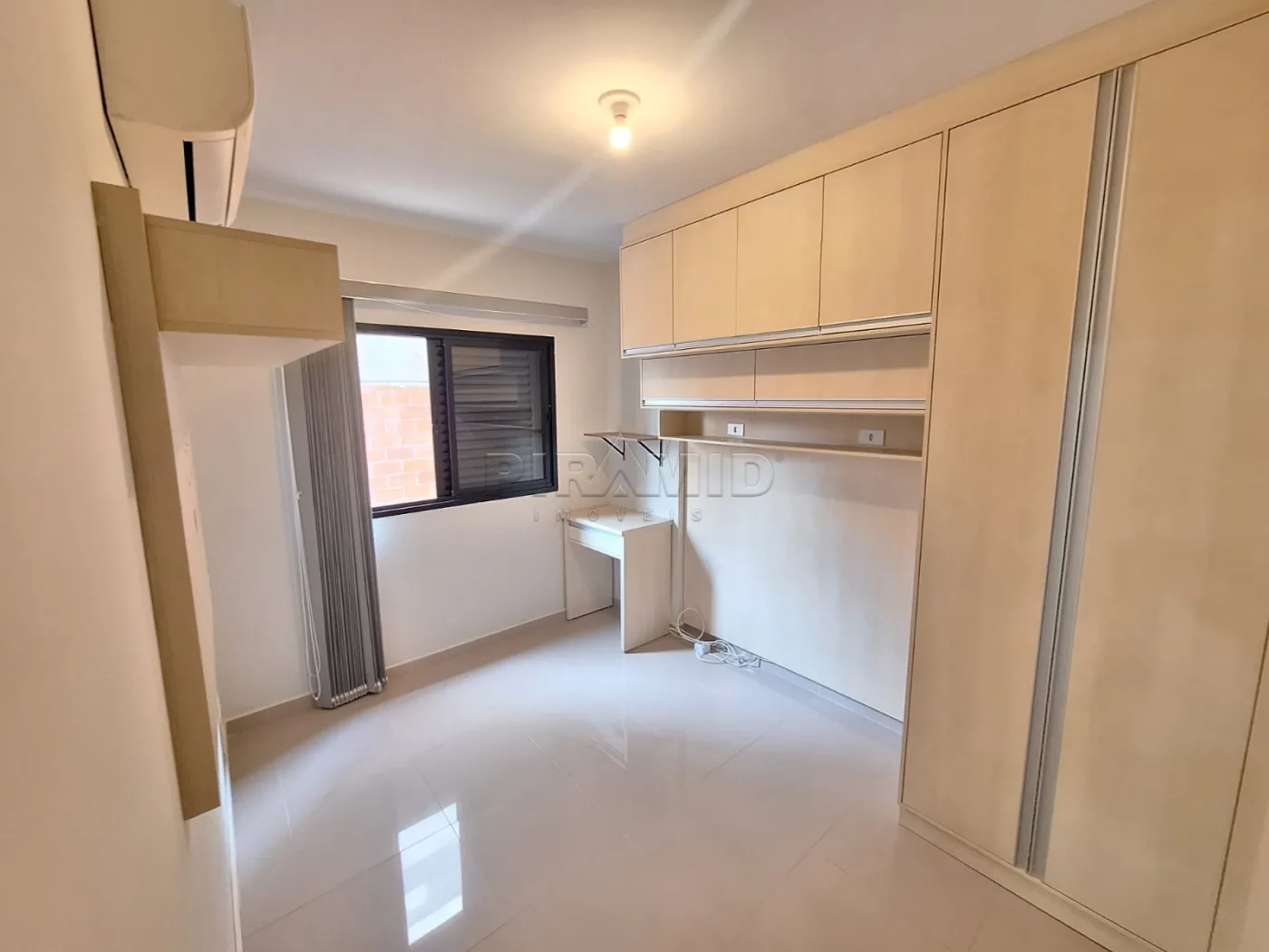 Alugar Apartamento / Padr&atilde;o em Ribeir&atilde;o Preto R$ 2.100,00 - Foto 8