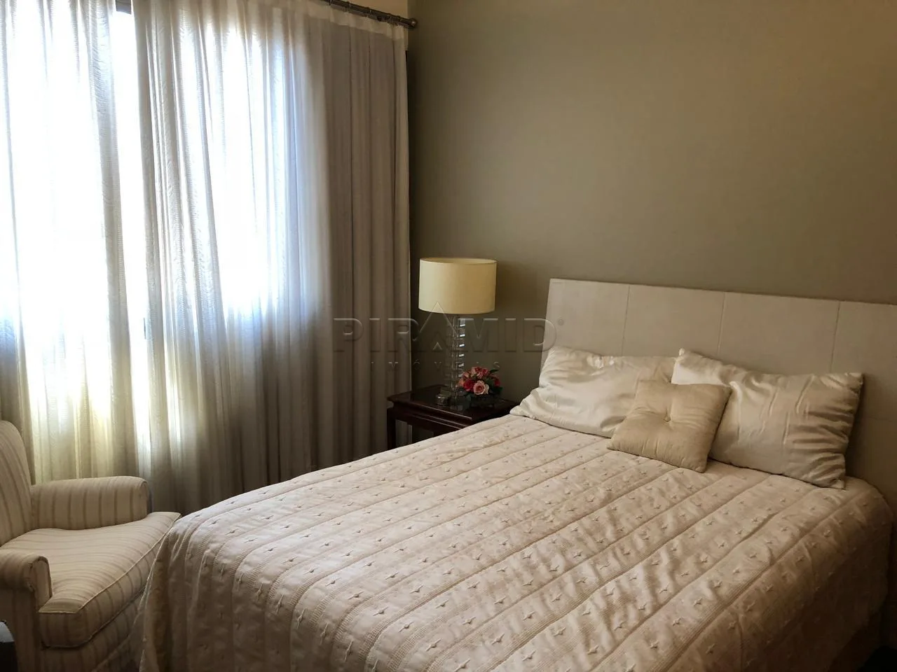 Alugar Apartamento / Padr&atilde;o em Ribeir&atilde;o Preto R$ 3.100,00 - Foto 14