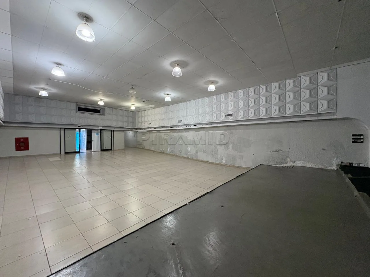 Comprar Comercial / Pr&eacute;dio em Ribeir&atilde;o Preto R$ 950.000,00 - Foto 9