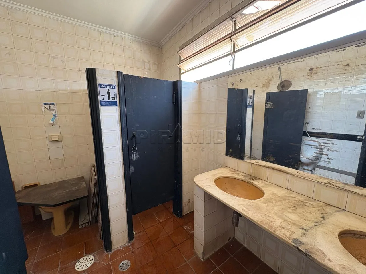 Comprar Comercial / Pr&eacute;dio em Ribeir&atilde;o Preto R$ 950.000,00 - Foto 19