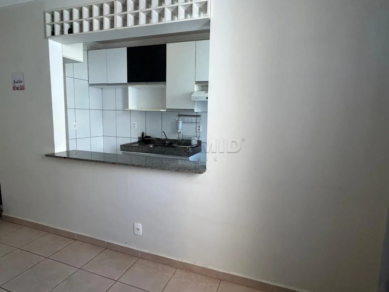 Alugar Apartamento / Padr&atilde;o em Ribeir&atilde;o Preto R$ 1.500,00 - Foto 4