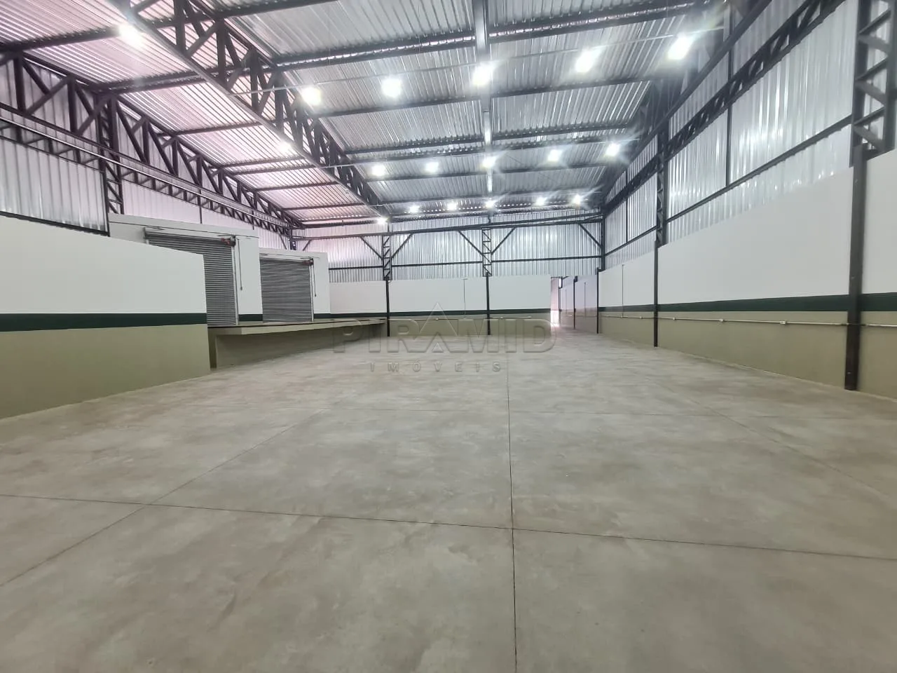 Alugar Comercial / Sal&atilde;o em Condom&iacute;nio em Cravinhos R$ 14.500,00 - Foto 2