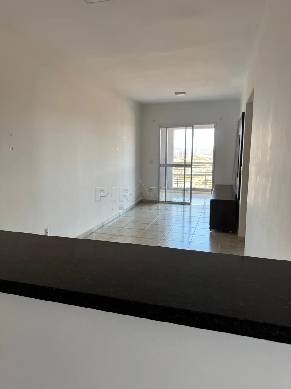Comprar Apartamento / Padr&atilde;o em Ribeir&atilde;o Preto R$ 340.000,00 - Foto 2