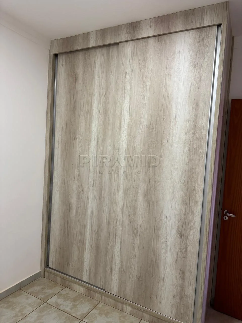 Comprar Apartamento / Padr&atilde;o em Ribeir&atilde;o Preto R$ 340.000,00 - Foto 10