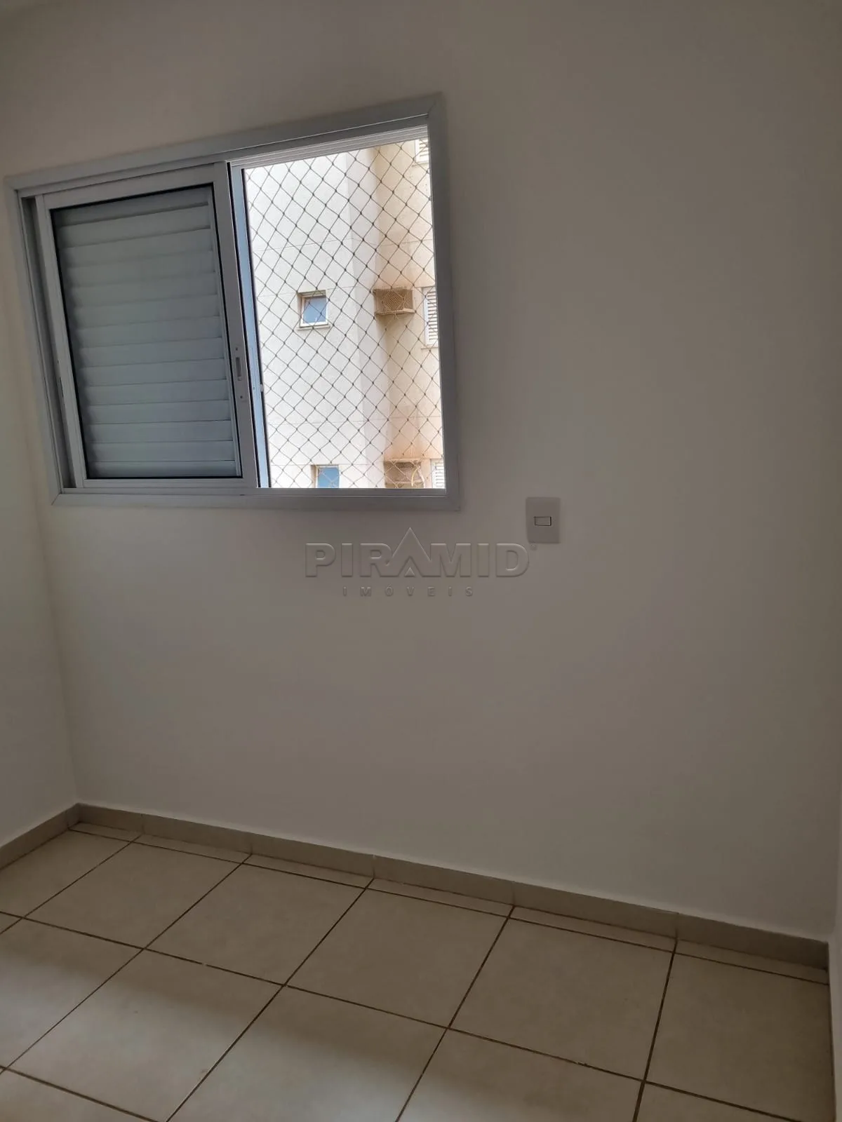 Alugar Apartamento / Padr&atilde;o em Ribeir&atilde;o Preto R$ 1.600,00 - Foto 6
