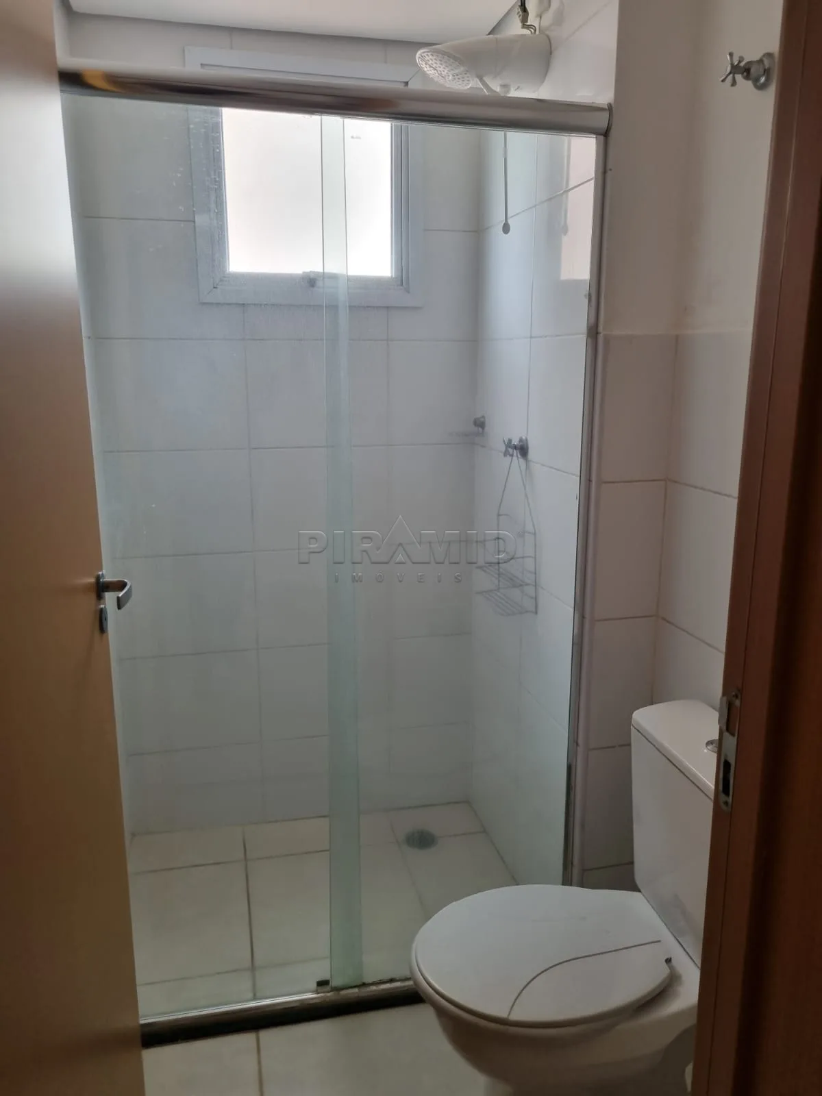 Alugar Apartamento / Padr&atilde;o em Ribeir&atilde;o Preto R$ 1.600,00 - Foto 7
