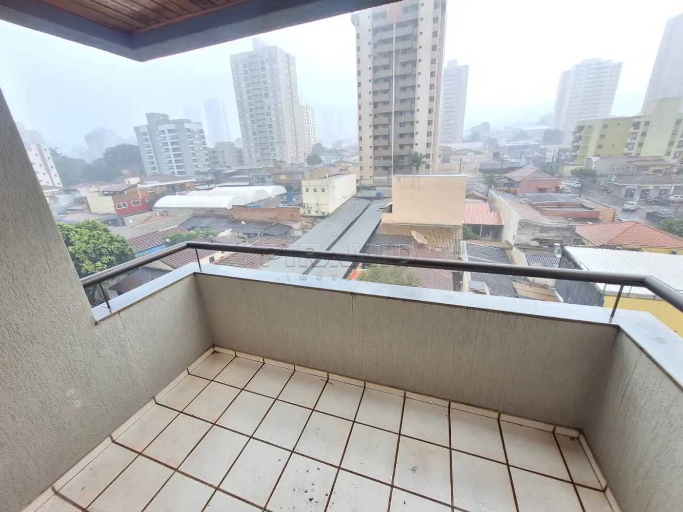 Alugar Apartamento / Padr&atilde;o em Ribeir&atilde;o Preto R$ 1.500,00 - Foto 3