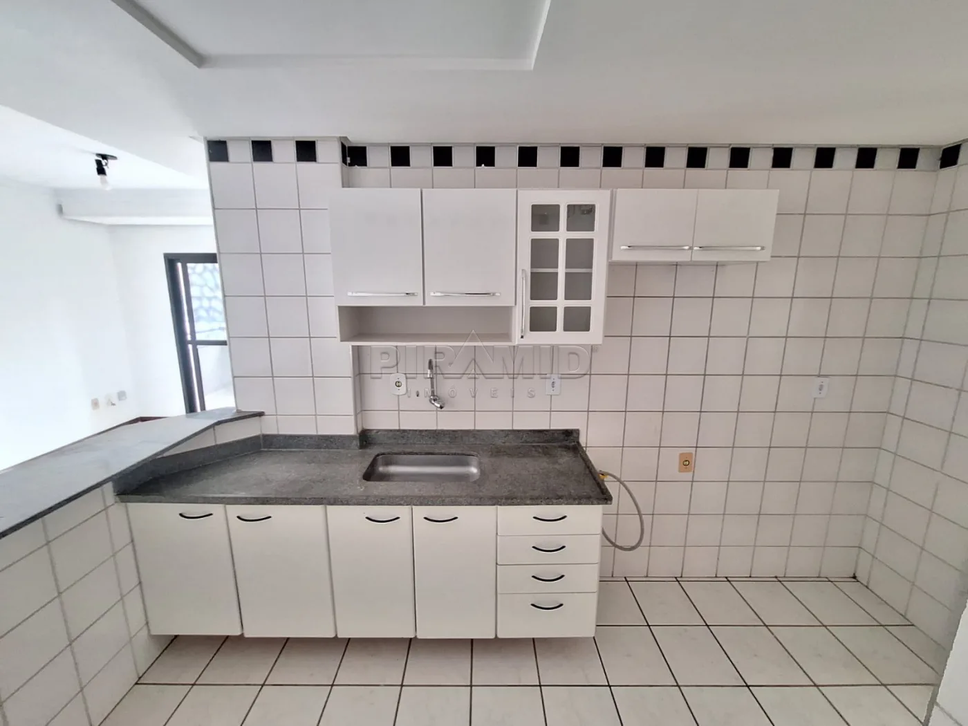 Alugar Apartamento / Padr&atilde;o em Ribeir&atilde;o Preto R$ 1.500,00 - Foto 9