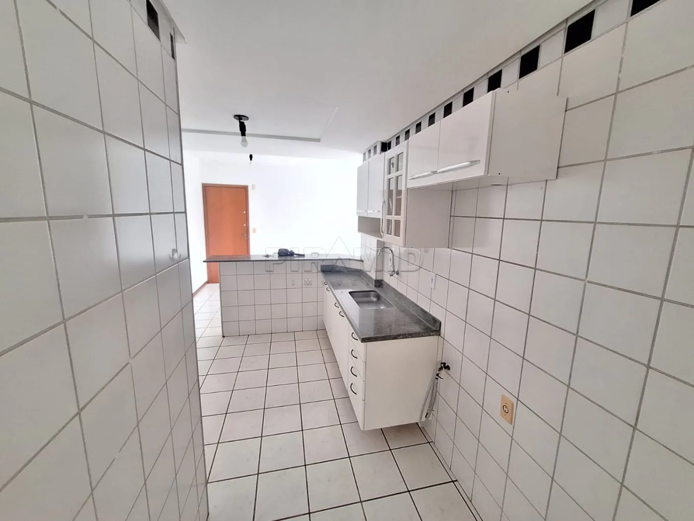 Alugar Apartamento / Padr&atilde;o em Ribeir&atilde;o Preto R$ 1.500,00 - Foto 11