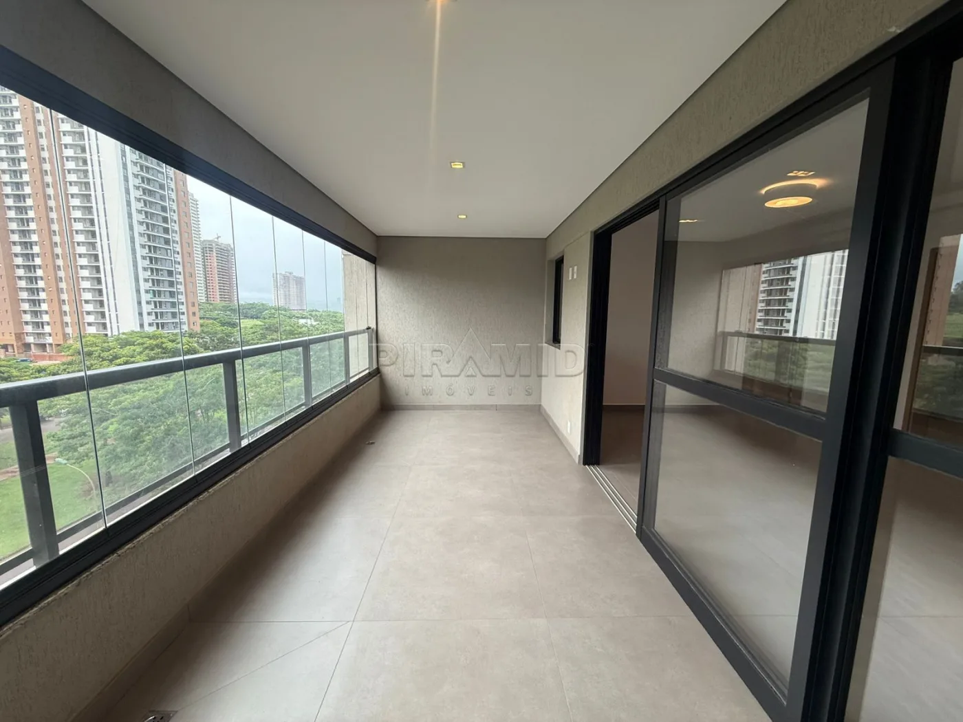 Comprar Apartamento / Padr&atilde;o em Ribeir&atilde;o Preto R$ 1.400.000,00 - Foto 5