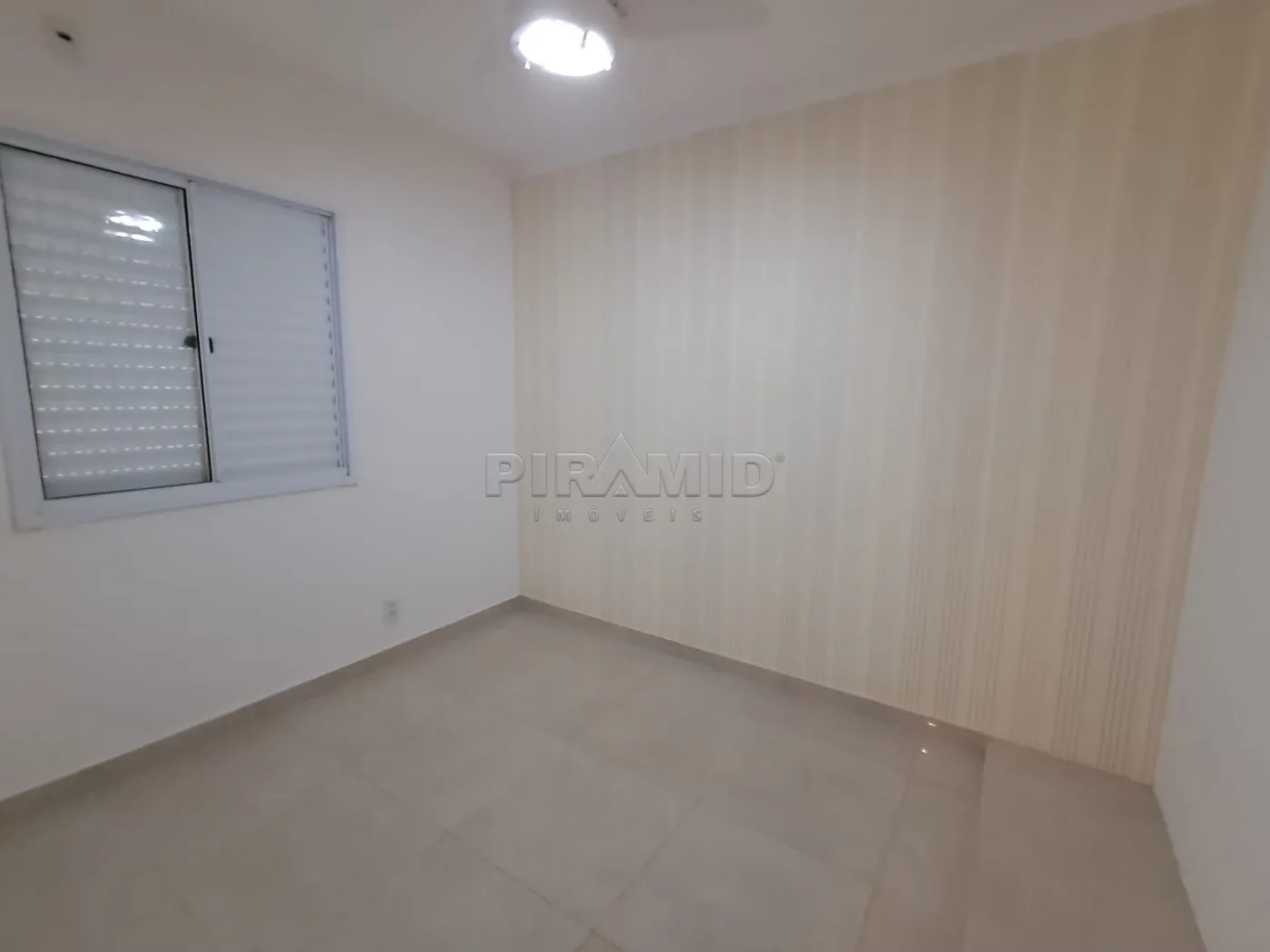Alugar Apartamento / Padr&atilde;o em Ribeir&atilde;o Preto R$ 1.200,00 - Foto 15