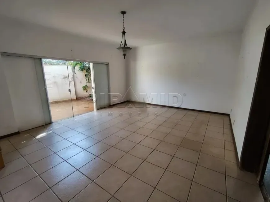 Alugar Casa / Padr&atilde;o em Ribeir&atilde;o Preto R$ 6.500,00 - Foto 4