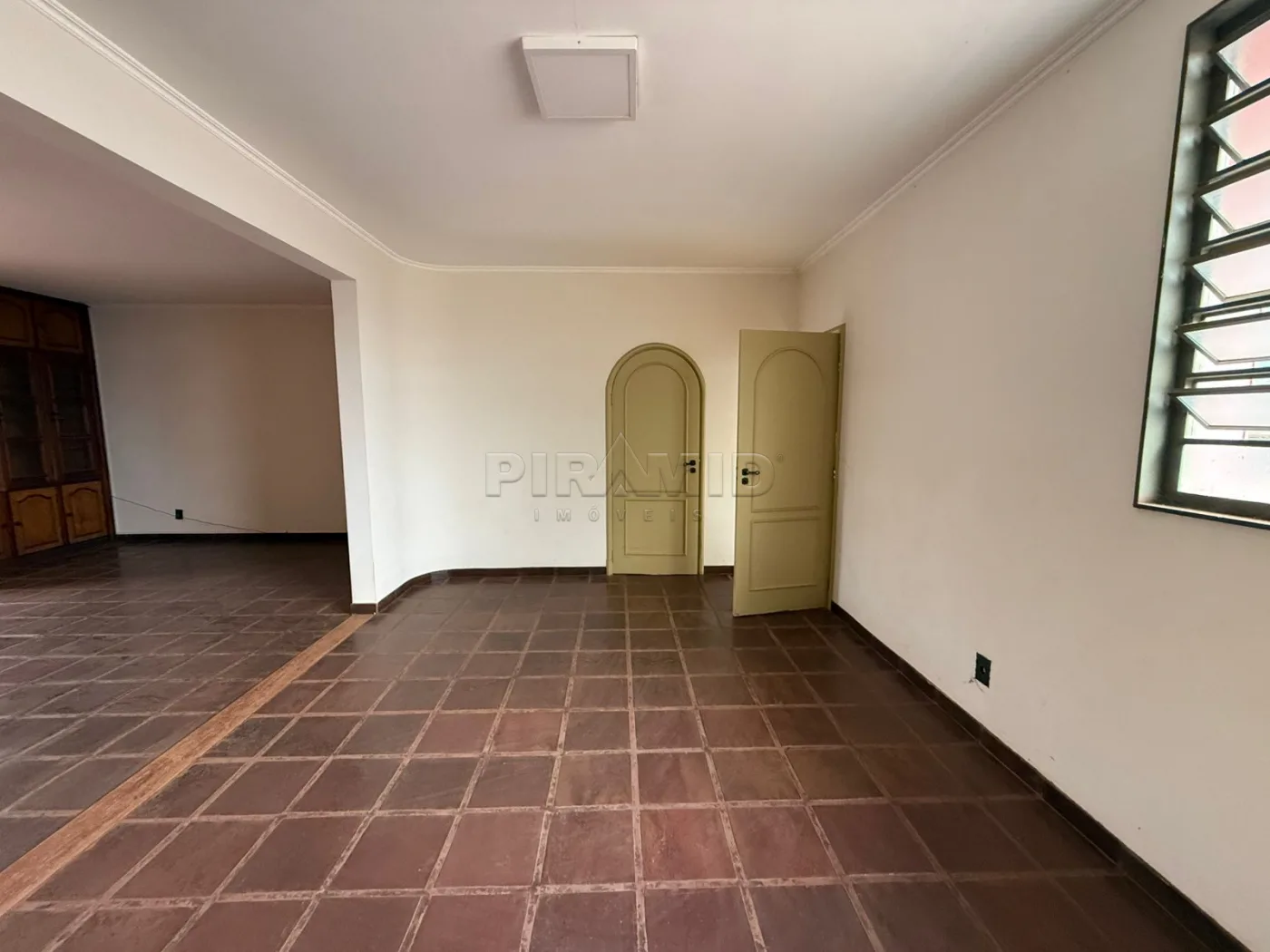 Alugar Casa / Padr&atilde;o em Ribeir&atilde;o Preto R$ 4.800,00 - Foto 8