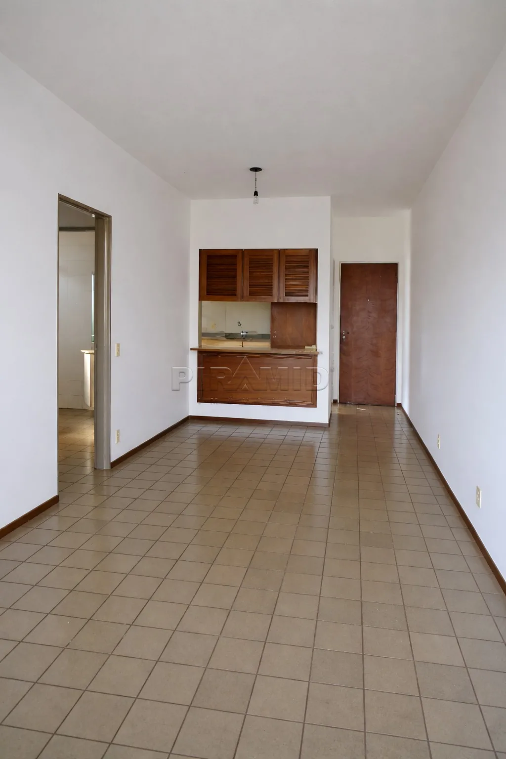 Comprar Apartamento / Padr&atilde;o em Ribeir&atilde;o Preto R$ 300.000,00 - Foto 3