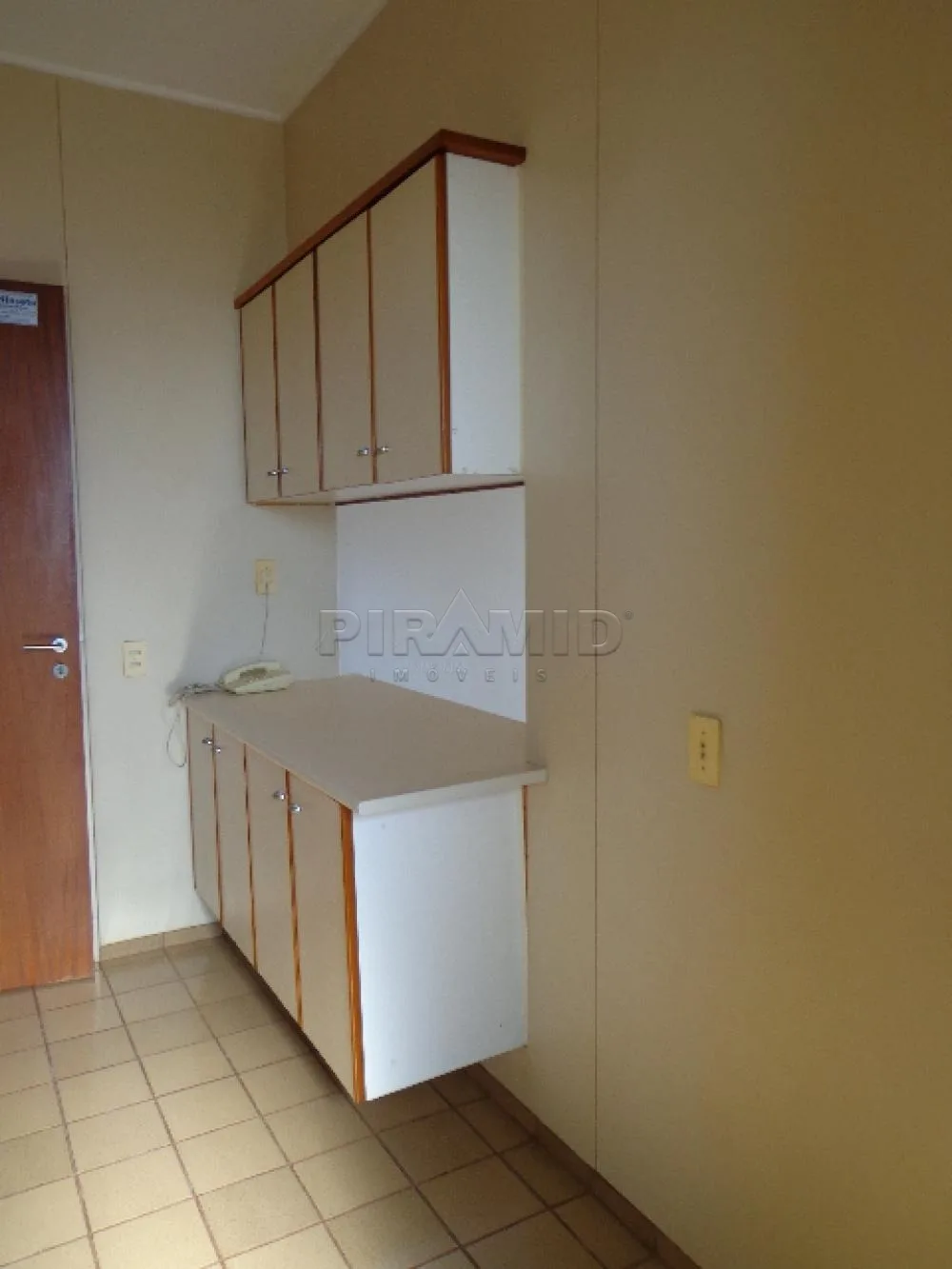 Comprar Apartamento / Padr&atilde;o em Ribeir&atilde;o Preto R$ 300.000,00 - Foto 7