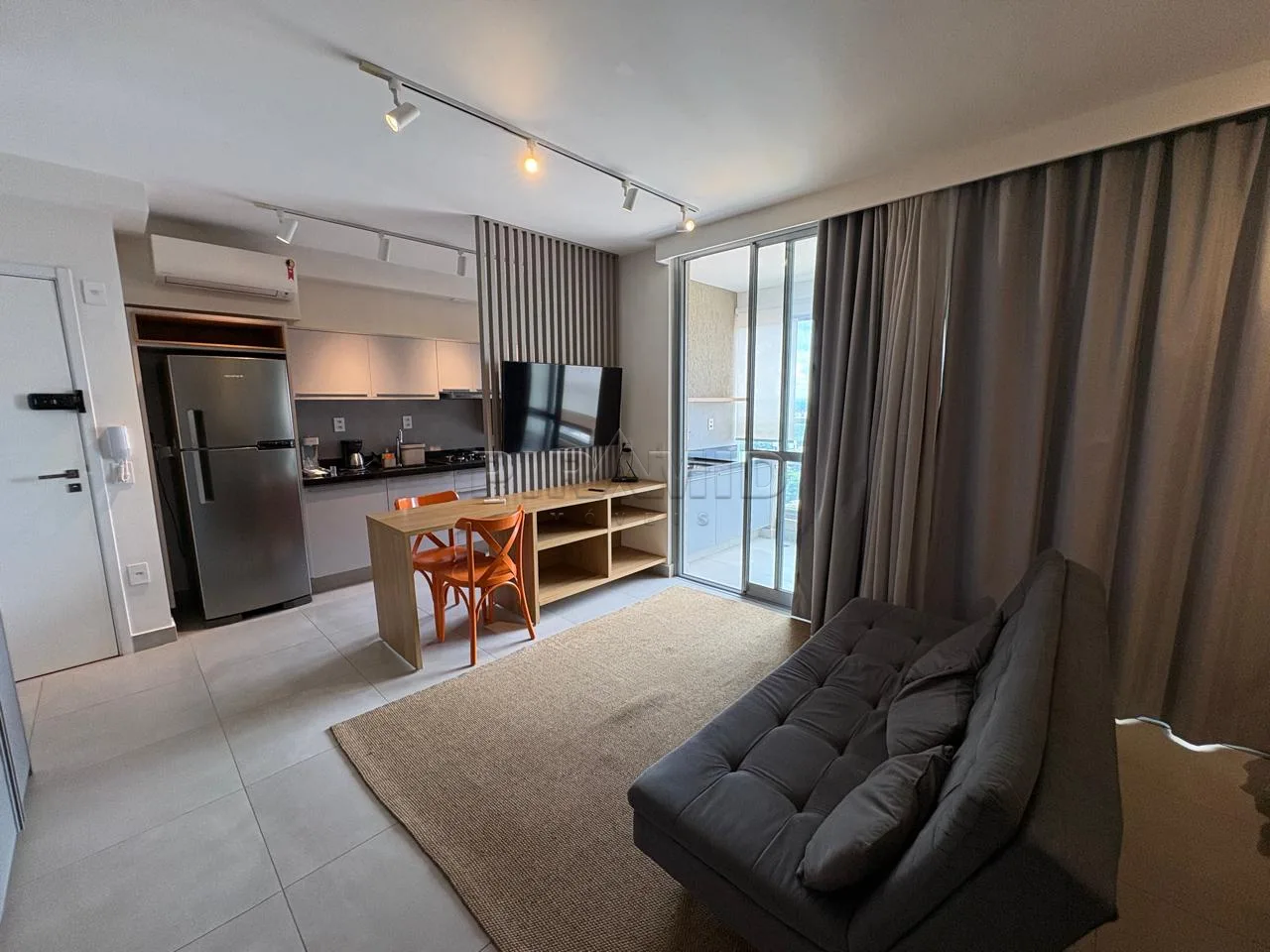 Alugar Apartamento / Kitchnet em Ribeir&atilde;o Preto R$ 3.400,00 - Foto 1