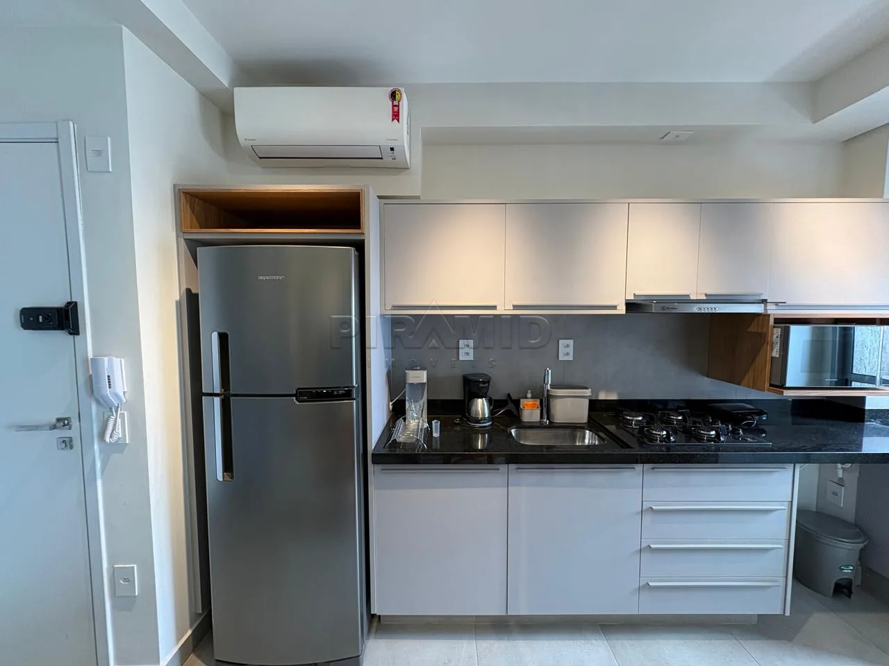 Alugar Apartamento / Kitchnet em Ribeir&atilde;o Preto R$ 3.400,00 - Foto 12