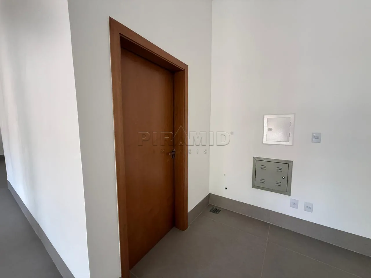 Alugar Comercial / Sal&atilde;o em Ribeir&atilde;o Preto R$ 4.500,00 - Foto 5