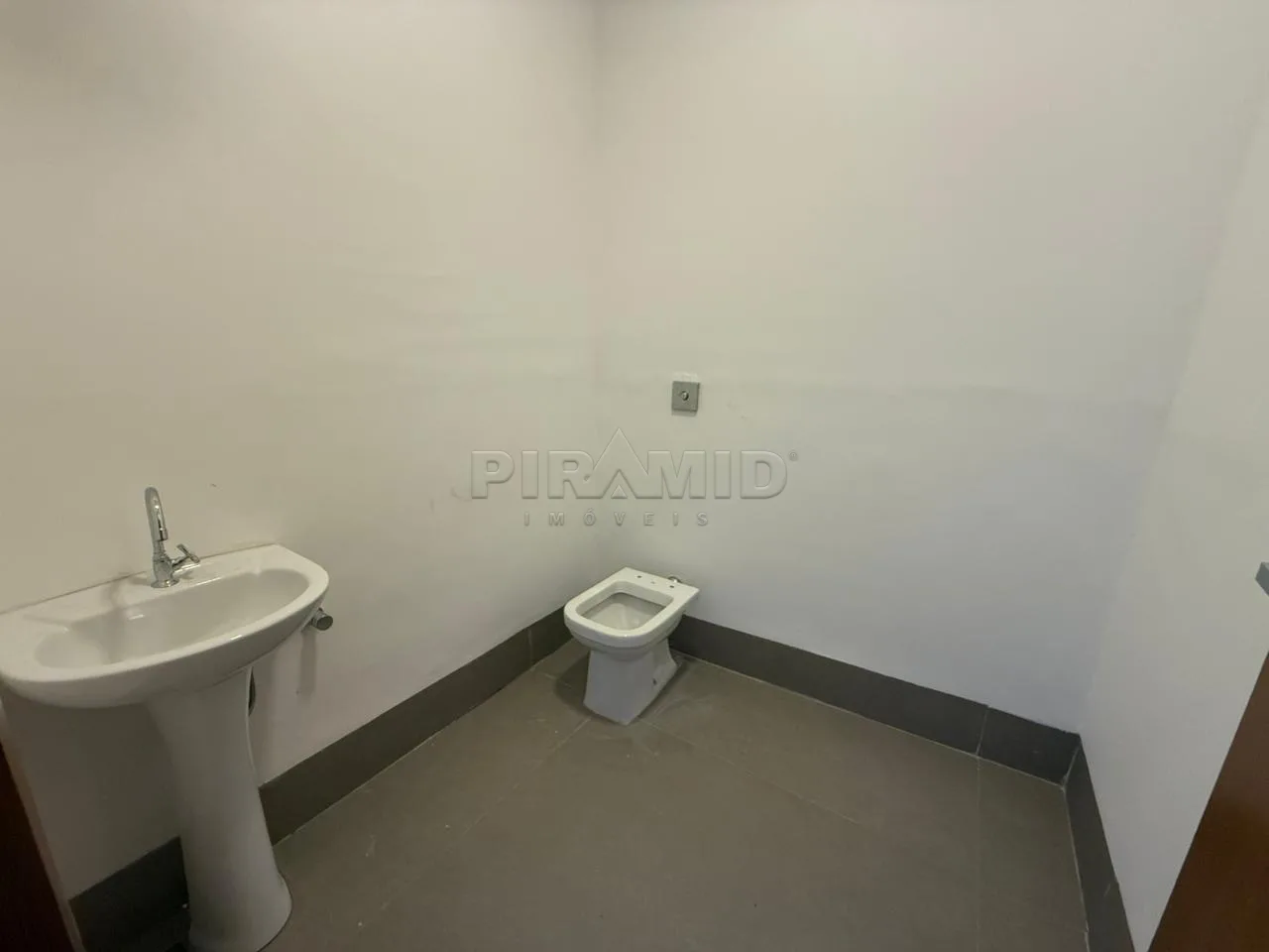 Alugar Comercial / Sal&atilde;o em Ribeir&atilde;o Preto R$ 4.500,00 - Foto 6