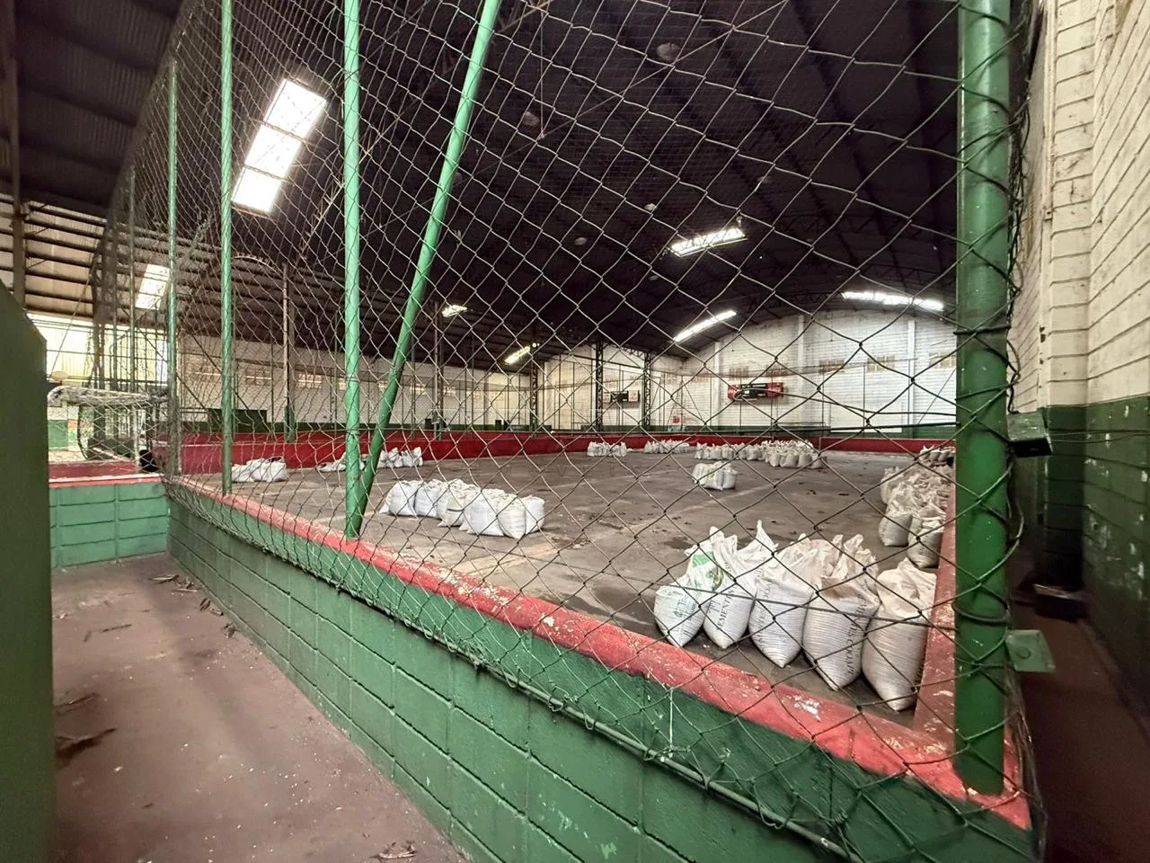 Alugar Comercial / Sal&atilde;o em Ribeir&atilde;o Preto R$ 30.000,00 - Foto 9