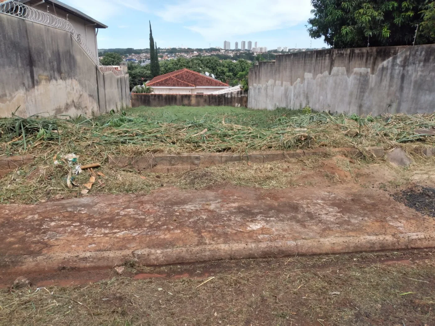 Comprar Terreno / Terreno em Ribeir&atilde;o Preto R$ 300.000,00 - Foto 1