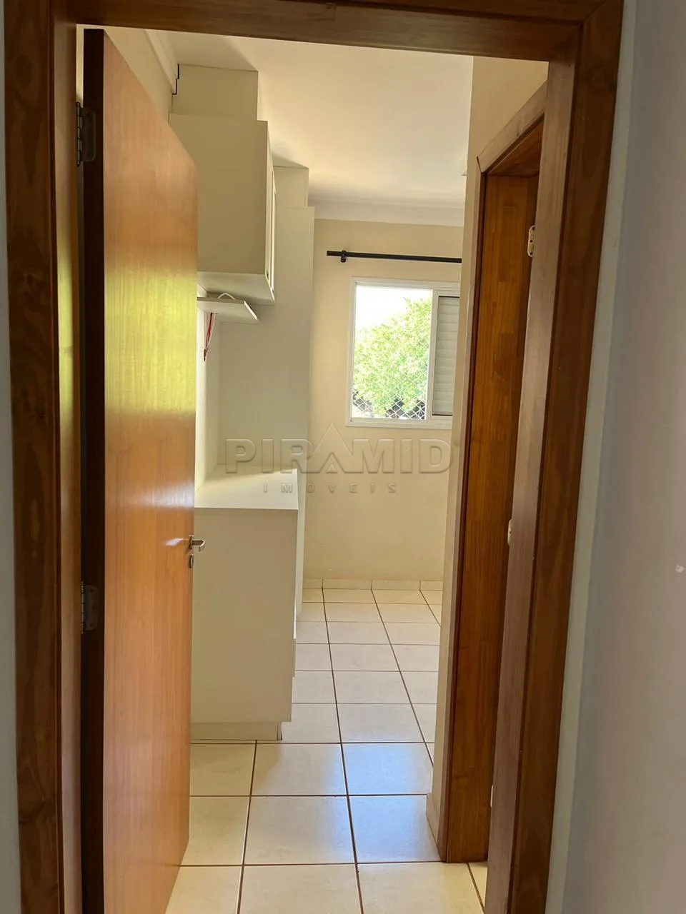 Comprar Apartamento / Padr&atilde;o em Ribeir&atilde;o Preto R$ 250.000,00 - Foto 8