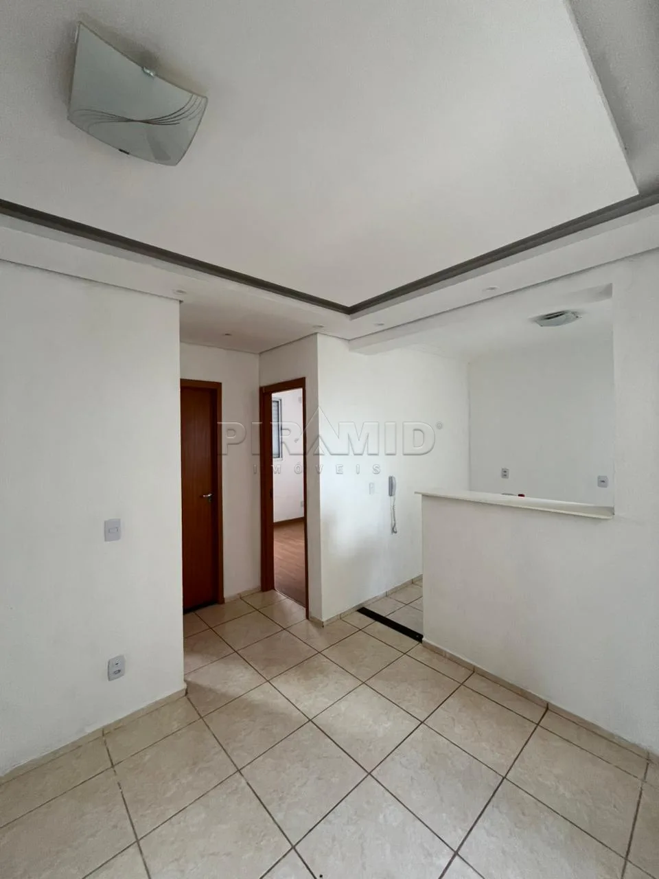 Alugar Apartamento / Padr&atilde;o em Ribeir&atilde;o Preto R$ 1.400,00 - Foto 3