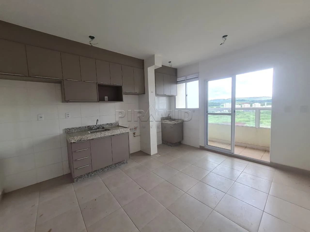 Alugar Apartamento / Padr&atilde;o em Ribeir&atilde;o Preto R$ 1.900,00 - Foto 2
