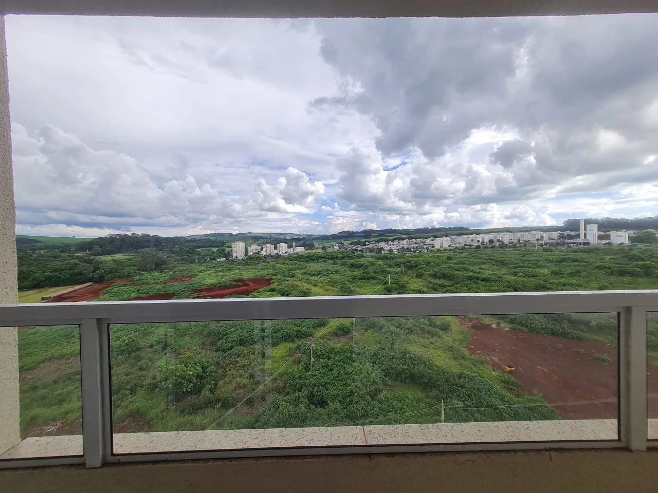 Alugar Apartamento / Padr&atilde;o em Ribeir&atilde;o Preto R$ 2.100,00 - Foto 5