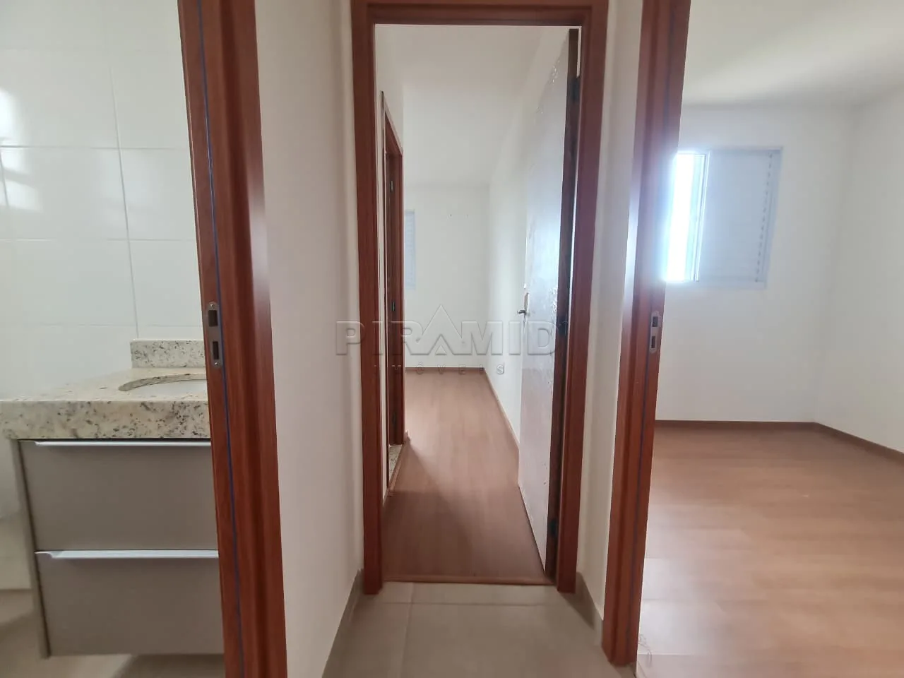 Alugar Apartamento / Padr&atilde;o em Ribeir&atilde;o Preto R$ 2.100,00 - Foto 4