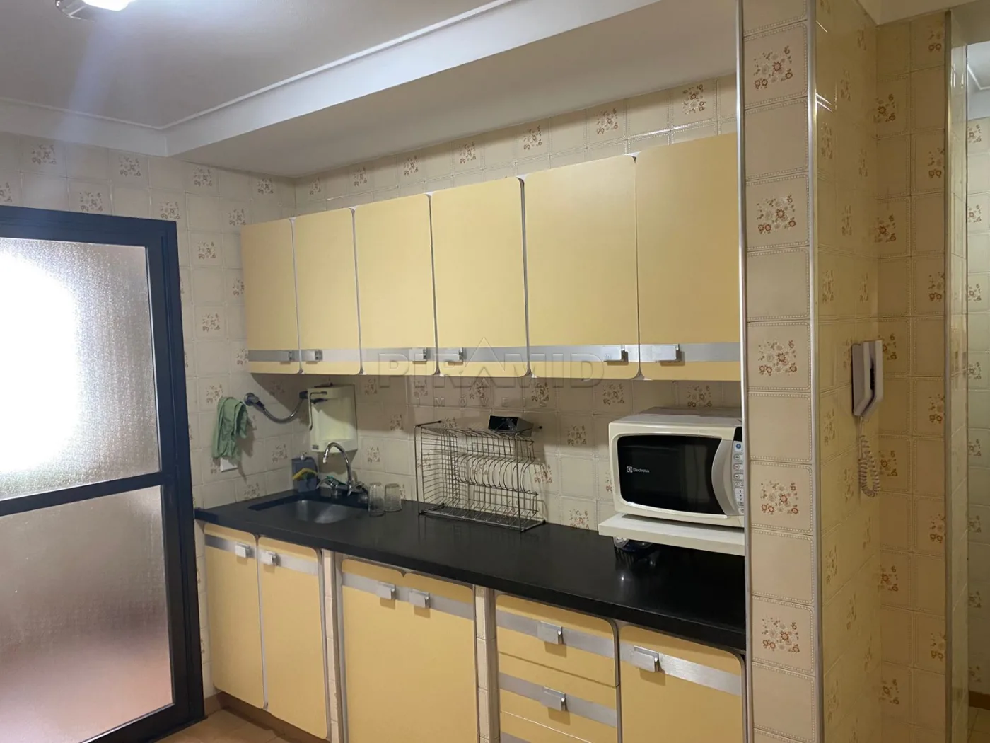Alugar Apartamento / Padr&atilde;o em Ribeir&atilde;o Preto R$ 2.000,00 - Foto 10